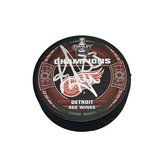 Kris Draper Autographed Detroit Red Wings 2008 Stanley Cup Champions Puck, With COA