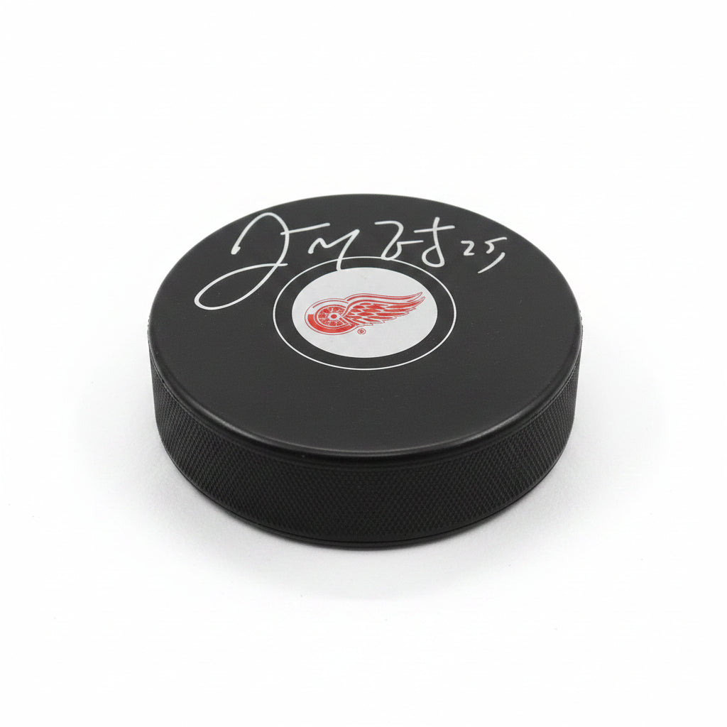 Darren McCarty, Four-Time Stanley Cup Champion, Autographed Puck With Beckett Authentication