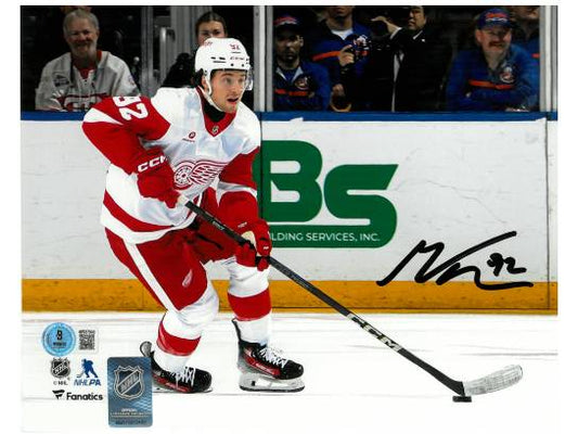 Marco Kasper Hand-Signed Detroit Red Wings 8X10 Photo, With Beckett COA